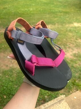 Teva Women's Multicolor Strappy Sandals - Pink, Gray, Orange size 8